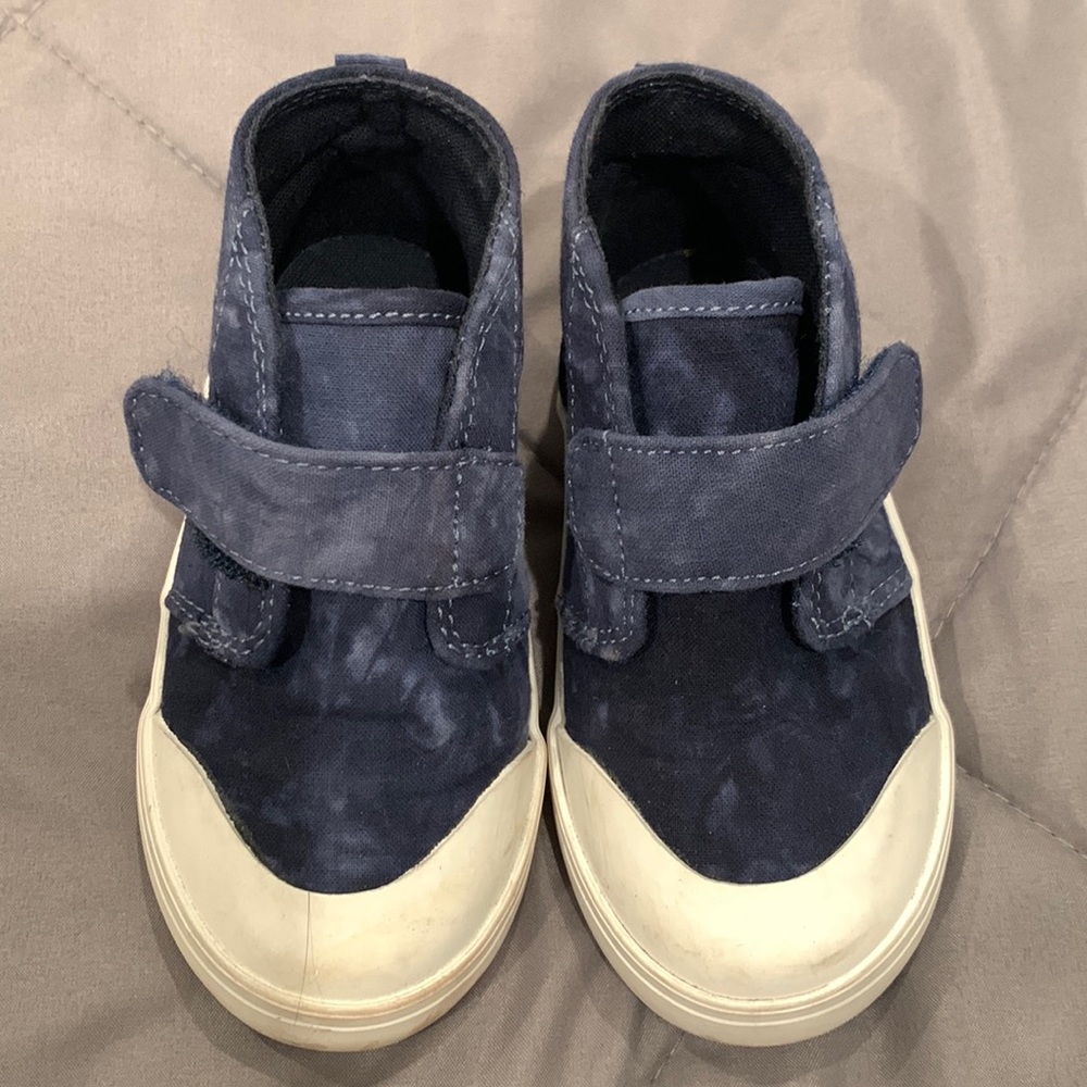Adorable blue tie dye sneakers